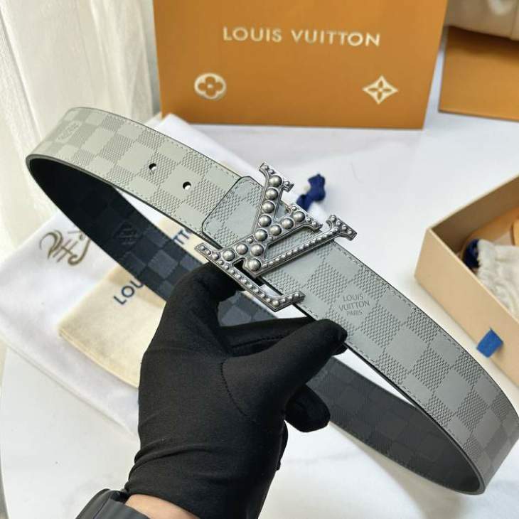 Picture of Louis Vuitton Belts _SKUfw236874479fw
